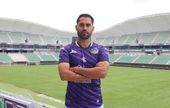 La presencia de Joaquín Esquivel en la banca de Mazatlán FC en el juego del pasado martes ante Chivas derivó en la posible alineación indebida de los Cañoneros.