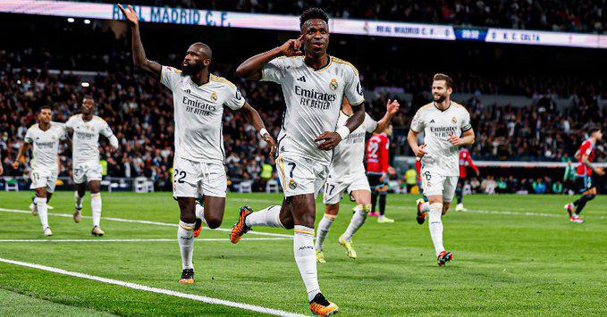 Vini Jr. festeja su gol.