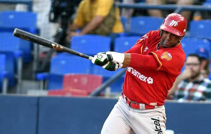 Venados de Mazatlán adquiere a tres peloteros.