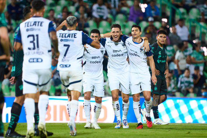 Rayados gana por primera vez con Demichelis, vence al Santos