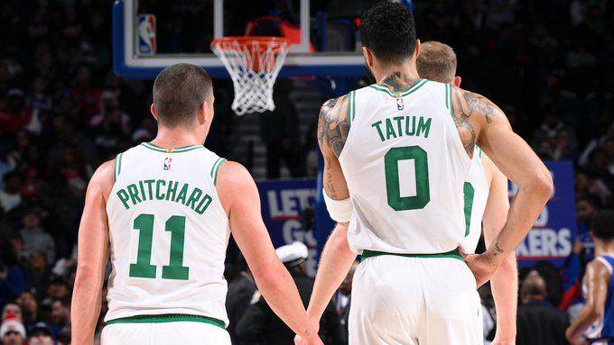 Payton Pritchard y Jayson Tatum fueron determinantes en el triunfo de Celtics.