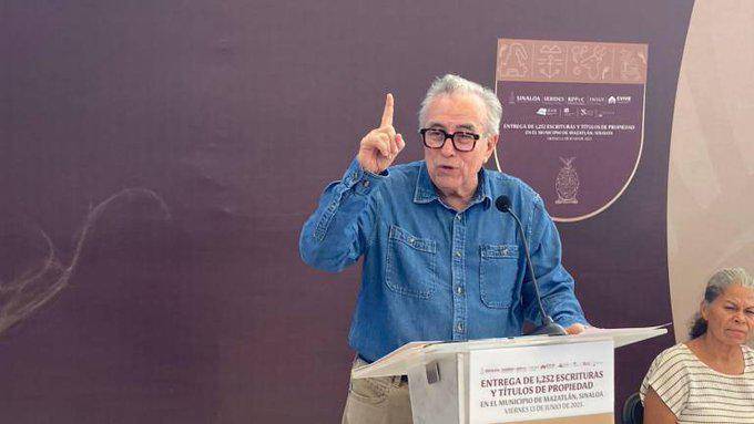 Rocha Moya señaló que las reuniones fueron con los dirigentes de Canaco, Coparmex y Canacintra.