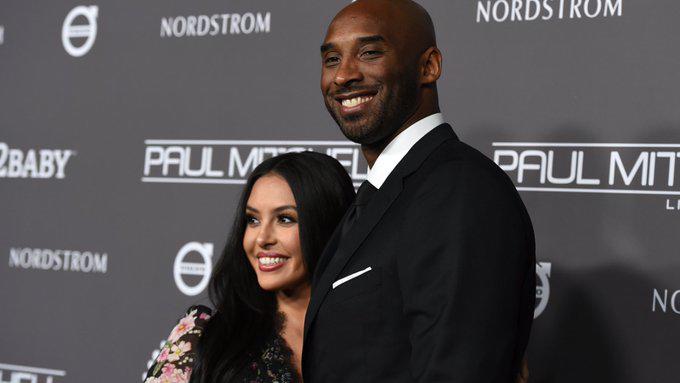 La viuda de Kobe Bryant resuelve su demanda con la compañía de helicópteros