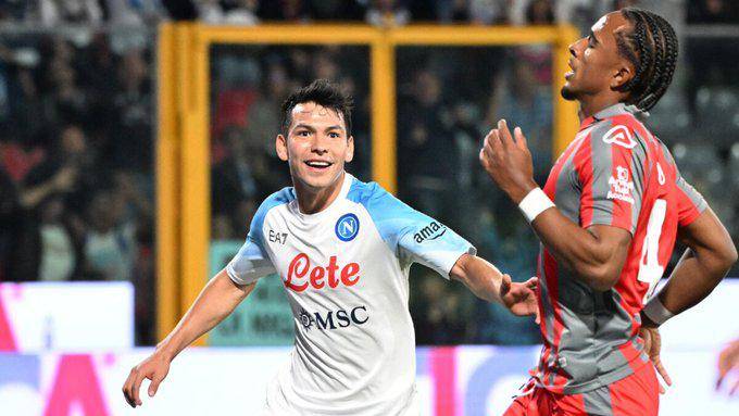 Hirving ‘Chucky’ Lozano marca al final del partido.