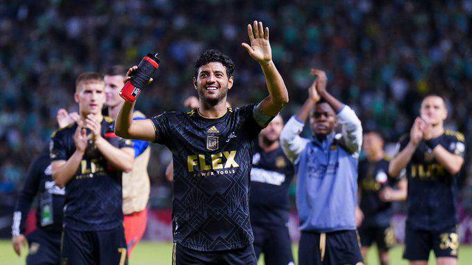 Carlos Vela ha decidido retirarse del futbol profesional.