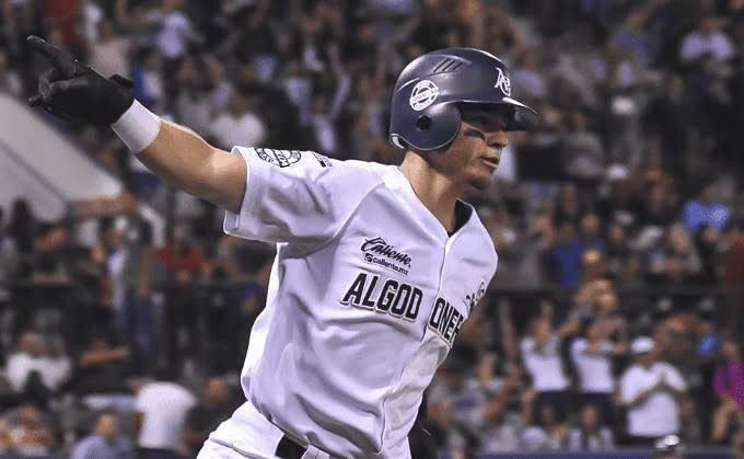 $!Tomateros de Culiacán adquieren al antesalista Emmanuel Ávila