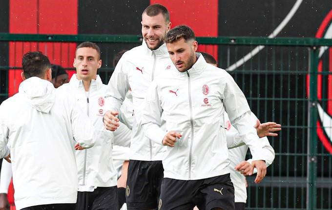 Milan y Bolonia salen en busca del título copero y el seguro para jugar en Europa la próxima temporada