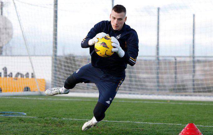 Andriy Lunin no ha podido entrenar esta semana, con el Real Madrid.