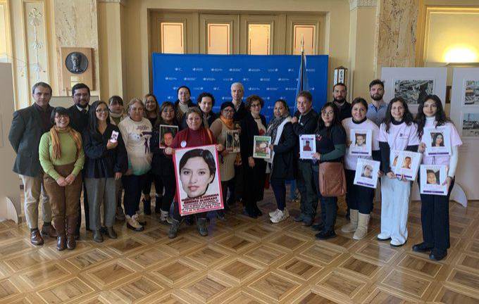 Previo al congreso, familiares de personas desaparecidas en México se reunieron con Nada Al-Nashif, Alta Comisionada Adjunta de Derechos Humanos de la ONU.