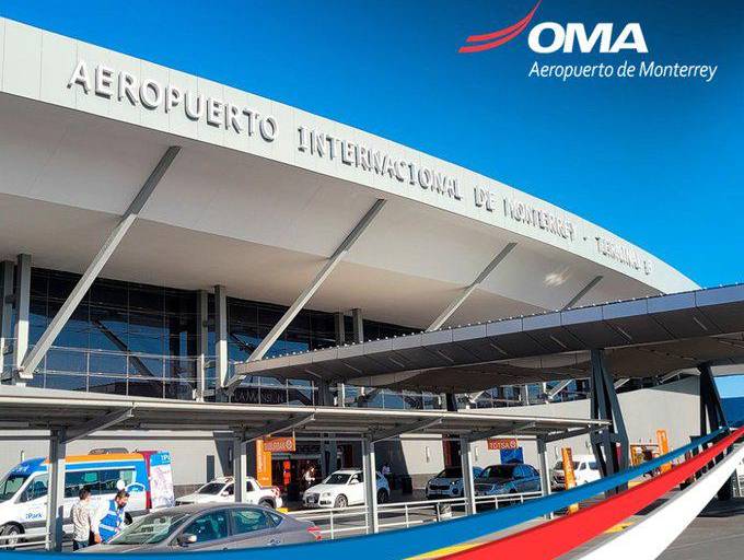 Niebla e incendio afectan las operaciones del Aeropuerto de Monterrey