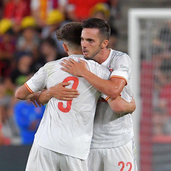 $!España y Portugal ganan jugando a medio gas
