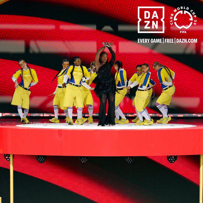 $!Coldplay, Doja Cat y J Balvin protagonizan el medio tiempo en el Mundial de Clubes