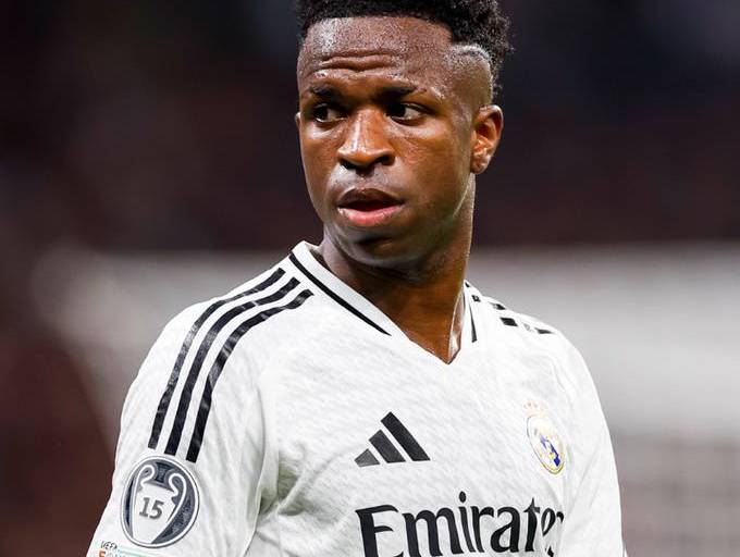 Vinícius sufre una lesión muscular y será baja por alrededor de tres semanas