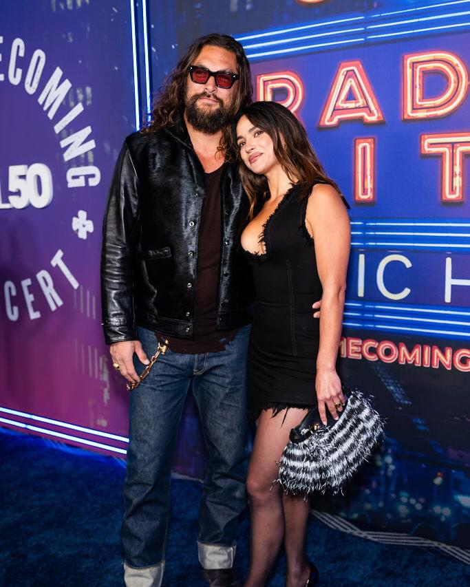 $!Debutan como pareja Jason Momoa y Adria Arjona