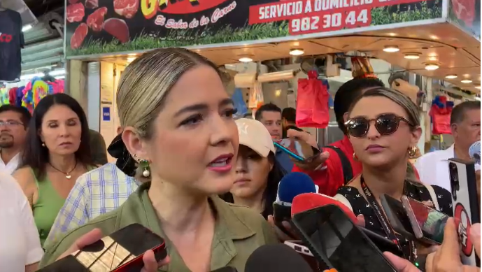 La Alcaldesa Estrella Palacios Domínguez señala que están atendiendo sequía tanto en zona urbana como rural de Mazatlán.