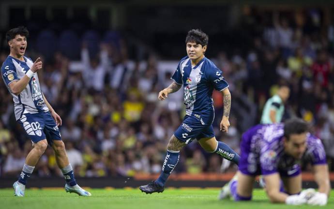 Javier “Chofis” López fue el encargado de abrir la cuenta para el Pachuca.