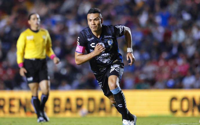 Pablo Barrera da el triunfo a Gallos Blancos.