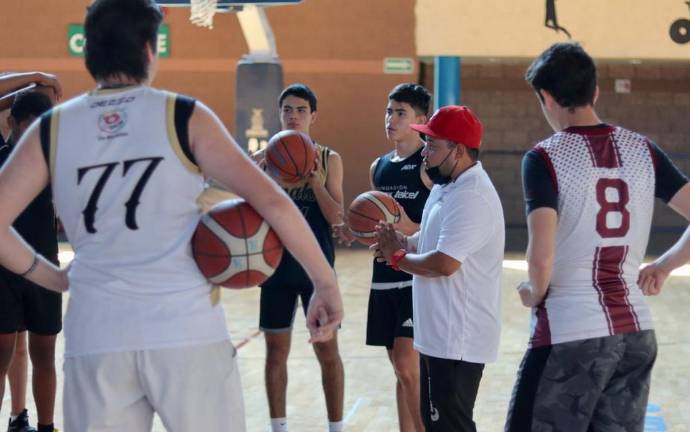 El baloncesto trabajó en el Centro de Alto Rendimiento.