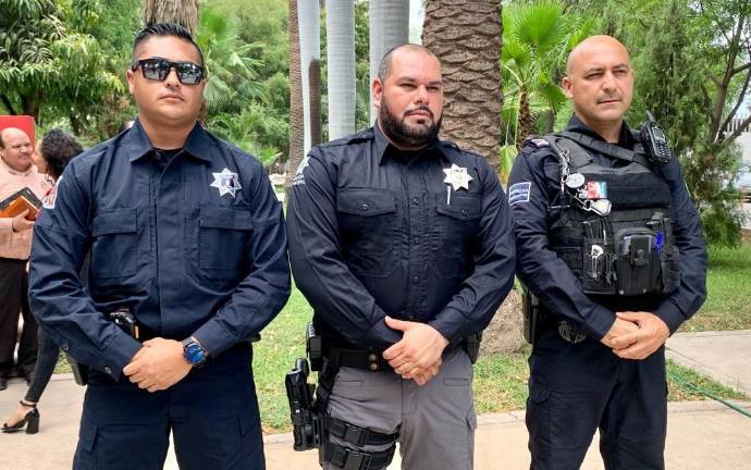 Eliab Zataráin Romero, nuevo director de la Policía Municipal, sustituye a Ernesto Alonso Báez Pérez.