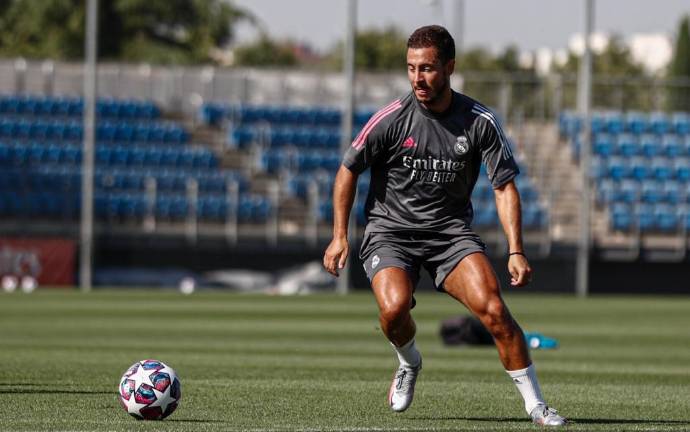 Eden Hazard será operado de la pierna.