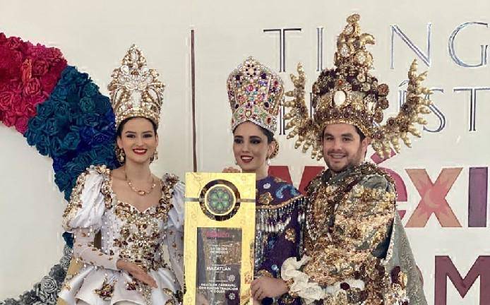 Uma I, Alejandra I y Víctor, Reyes del Carnaval de Mazatlán 2023, realizarán una colecta de juguetes nuevos o usados este sábado 22 de abril de las 15:00 a las 19:00 horas, en el kiosko de la Plazuela Machado.