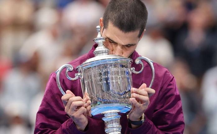 Carlos Alcaraz ya se codea con los grandes del tenis en la era Open.