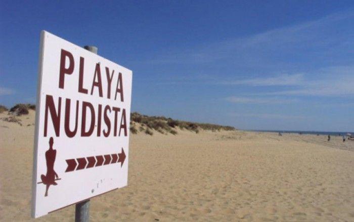 Plantea Serapio Vargas la playa nudista más grande del mundo, en Navolato