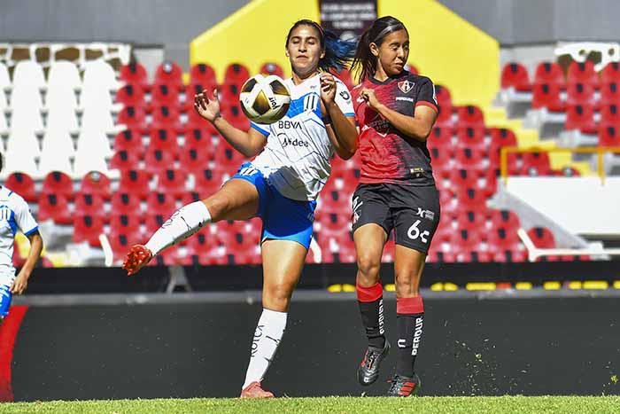 $!El golazo de Alison González que tiene arriba a Atlas en la semifinal de la Liga MX Femenil (VIDEO)