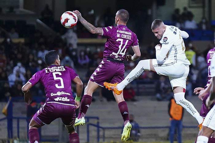 $!Dinenno guía a Pumas a cuartos de final de la Concachampions