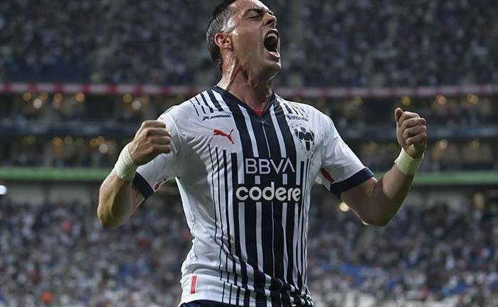 Rogelio Funes Mori abre el marcador por Rayados.