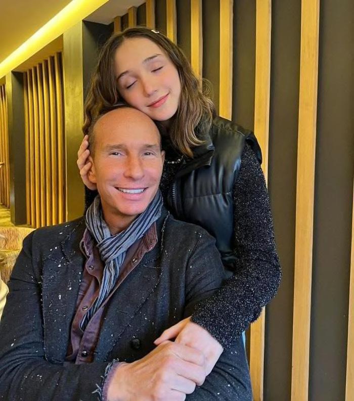 $!Famosos comparten su celebración del Día del Padre