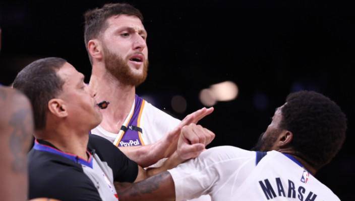 La NBA informó este sábado las sanciones para los tres involucrados.