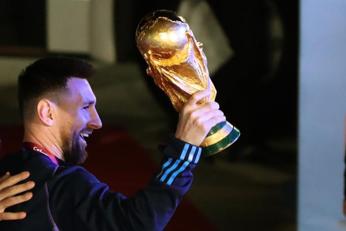 $!La Selección de Argentina llega a casa en medio de un multitudinario recibimiento