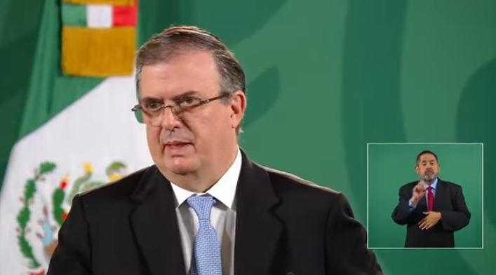 Ebrard confirma su aspiración presidencial; todos tienen derecho a participar, dice AMLO