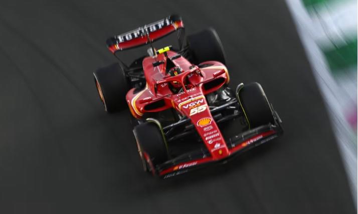 $!Carlos Sainz, descartado para el GP de Arabia Saudita por apendicitis