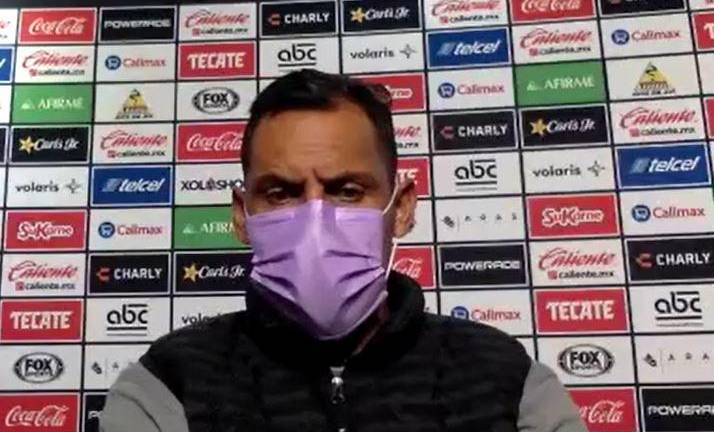 Miguel Hernández, DT de las “cañoneras”, espera cerrar de la mejor manera el torneo femenil.