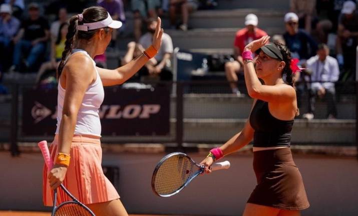 Giuliana Olmos y Chang Hao-ching avanzan a la segunda ronda.