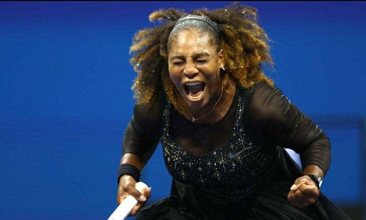 Serena Williams logró imponerse en su primer juego del Abierto de los Estados Unidos.