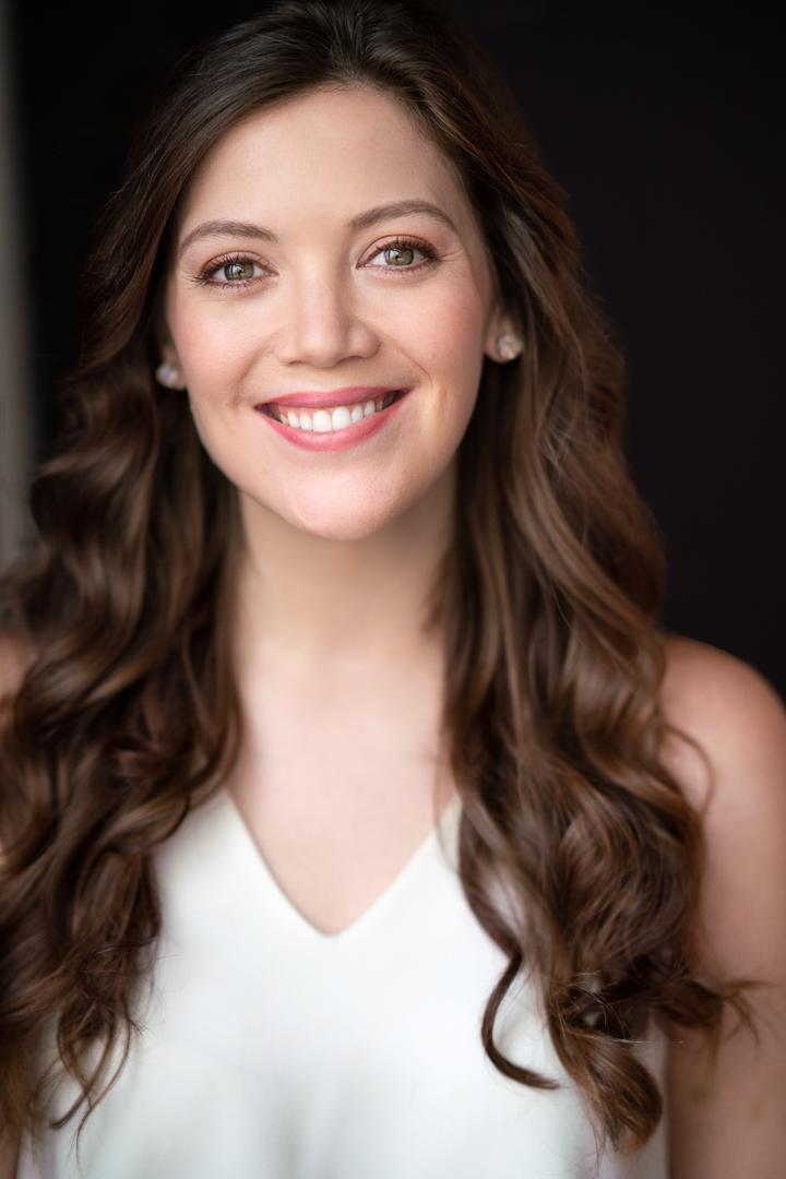 $!Crea Lorena Martínez comedia sobre su experiencia como migrante en Estados Unidos