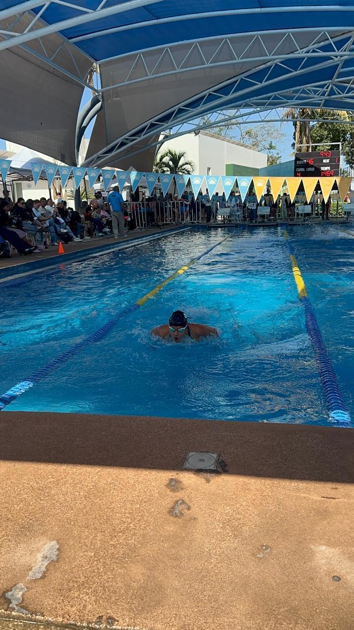 $!Gana Alberca Olímpica Mazatlán tercer lugar en Copa Albatros