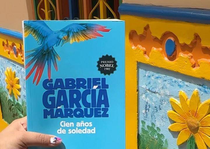 Celebra Navidad con lectura