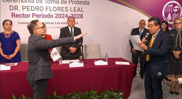 Pedro Flores Leal rindió protesta este viernes como el nuevo Rector de la Universidad Autónoma de Occidente para el periodo 2024-2028.