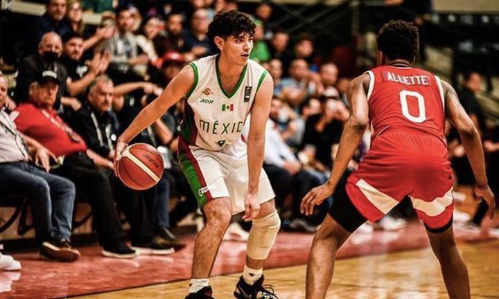 Santiago Ochoa se encuentra en el Basketball Without Borders Global Camp.