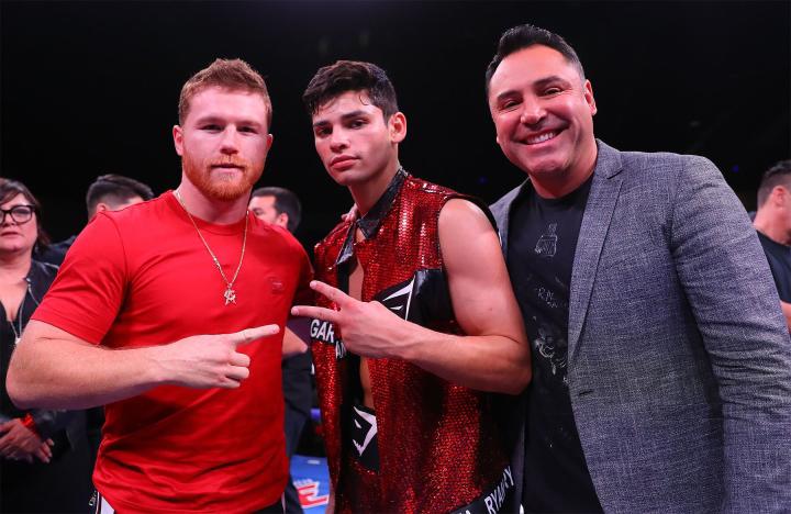 $!Canelo Álvarez despotrica contra De la Hoya