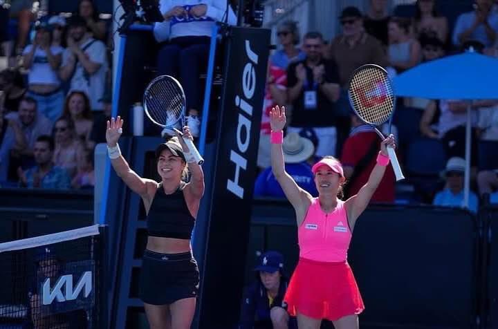 Renata Zarazúa avanza a los cuartos de final del Abierto de Australia en dobles