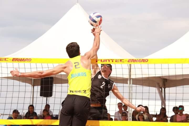 $!Avanzan equipos de Salvador González en Nacional de Voleibol de Playa