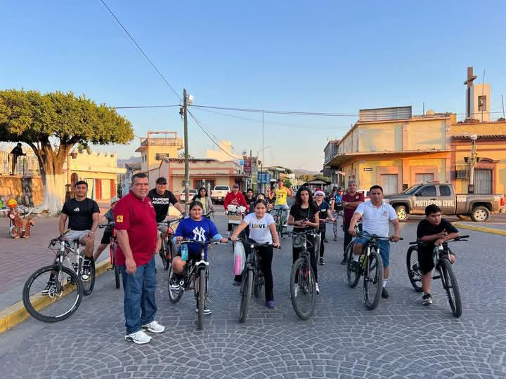 $!Dirección de Deportes de Rosario realiza rodada con causa