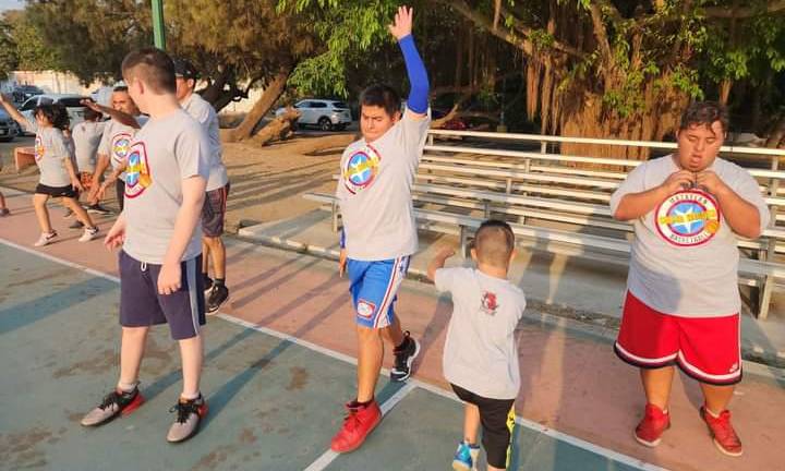 Los basquetbolistas de deporte adaptado tendrán una grata experiencia.