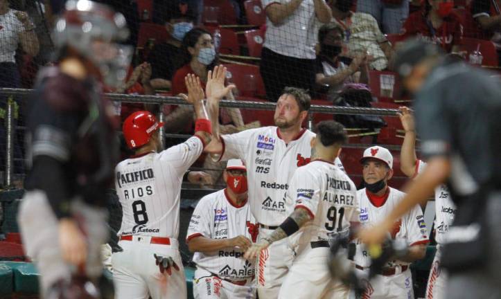Venados logra emparejar la serie inaugural ante Tomateros.