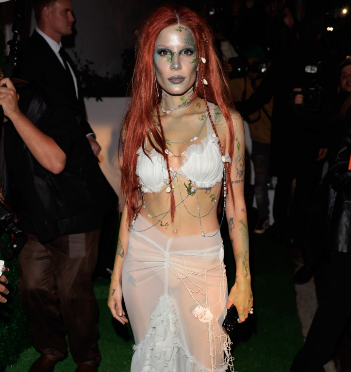 $!Halsey